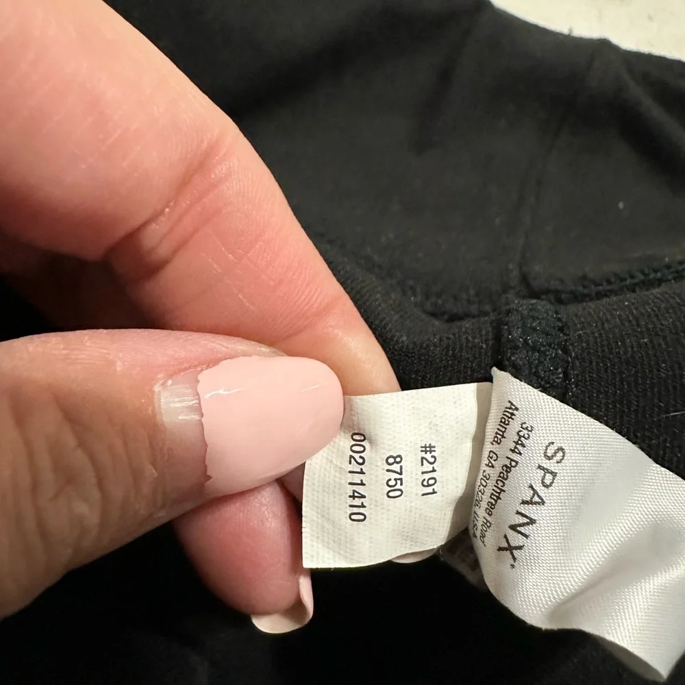 Spanx Black Structured Shaping Cropped Leggings Style 2191 Sz XL - Picture 7 of 9
